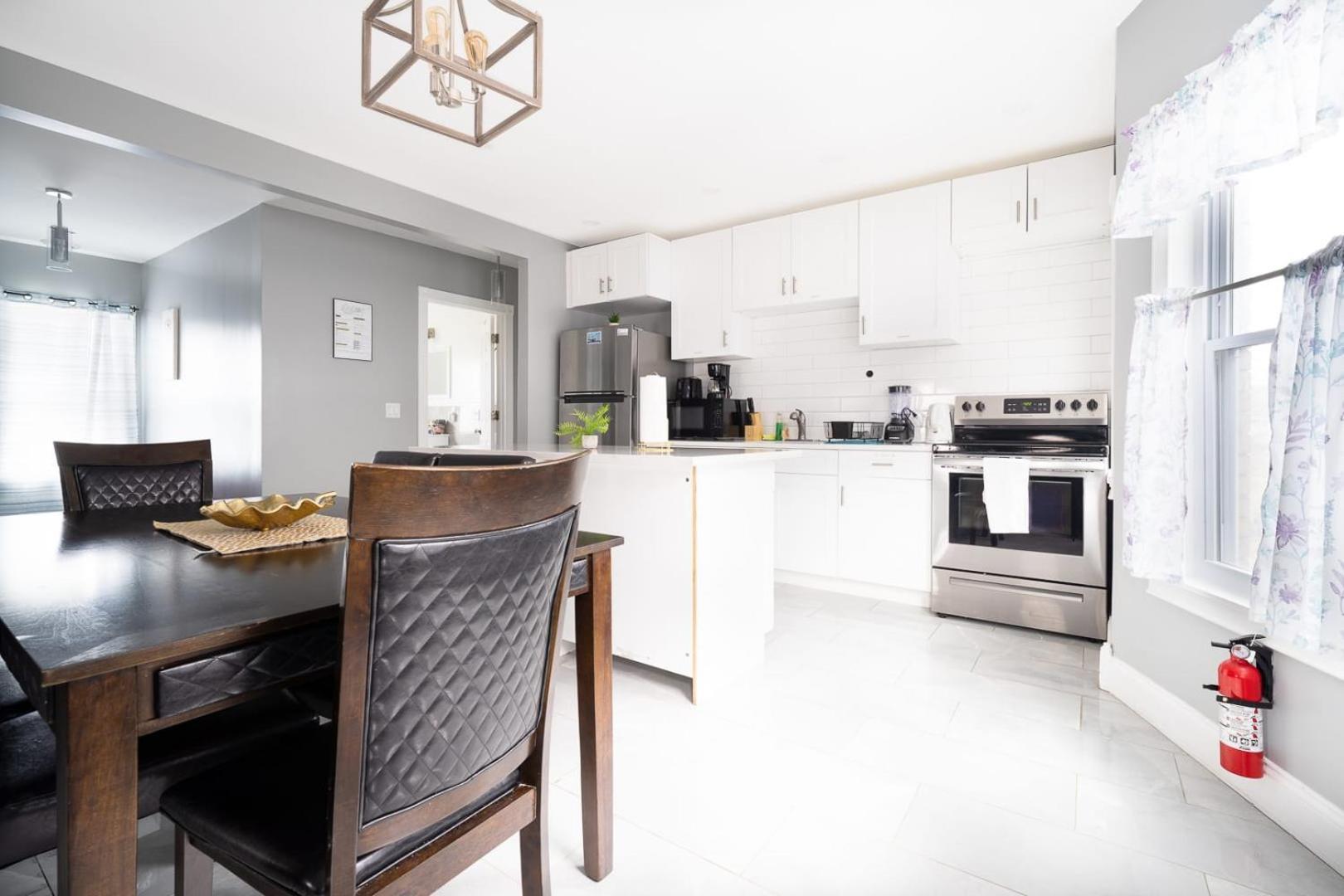 Comfy 4Br, 1 Bath Near The Falls & Casino 나이아가라폴스 외부 사진