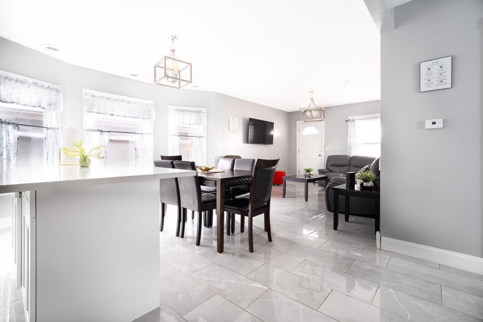 Comfy 4Br, 1 Bath Near The Falls & Casino 나이아가라폴스 외부 사진
